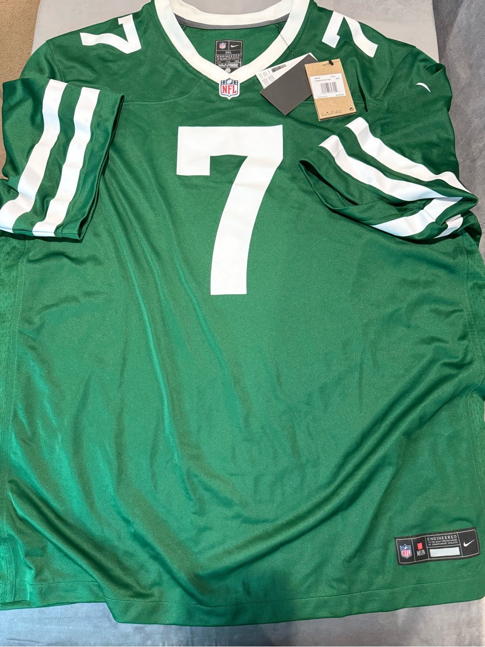 Nike Men’s Jets NFL Number 7 Replica Football Jersey